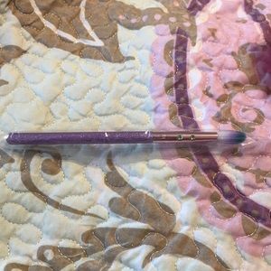 5/$25 Bundle 💕 Sparkling Blender Brush